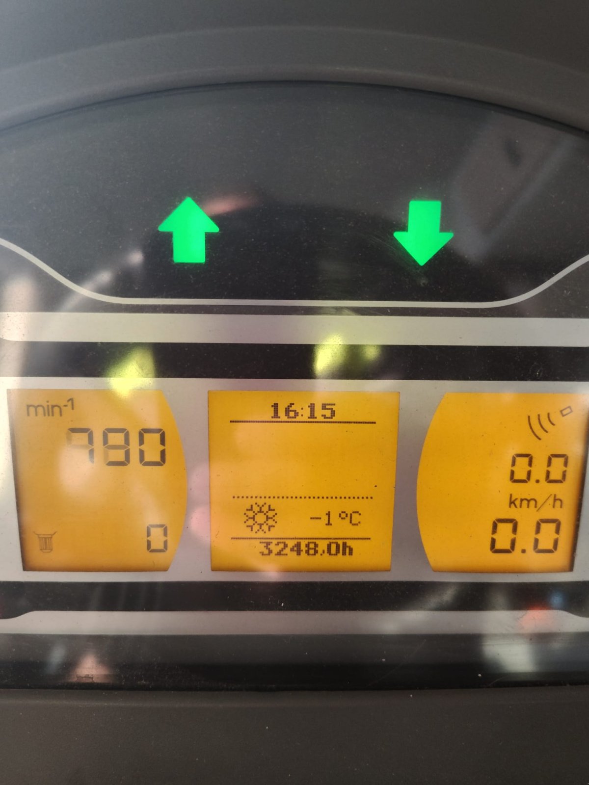 Traktor типа Fendt 826 Vario ProfiPlus, Gebrauchtmaschine в Wolfern (Фотография 3)