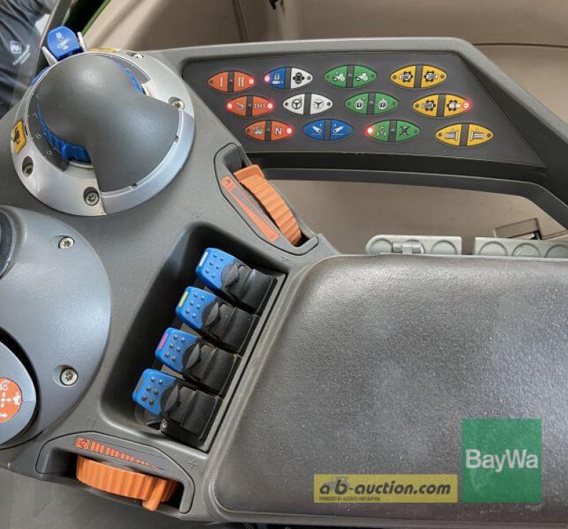 Traktor del tipo Fendt 826 VARIO S4 PROFI PLUS, Gebrauchtmaschine en Bamberg (Imagen 10)