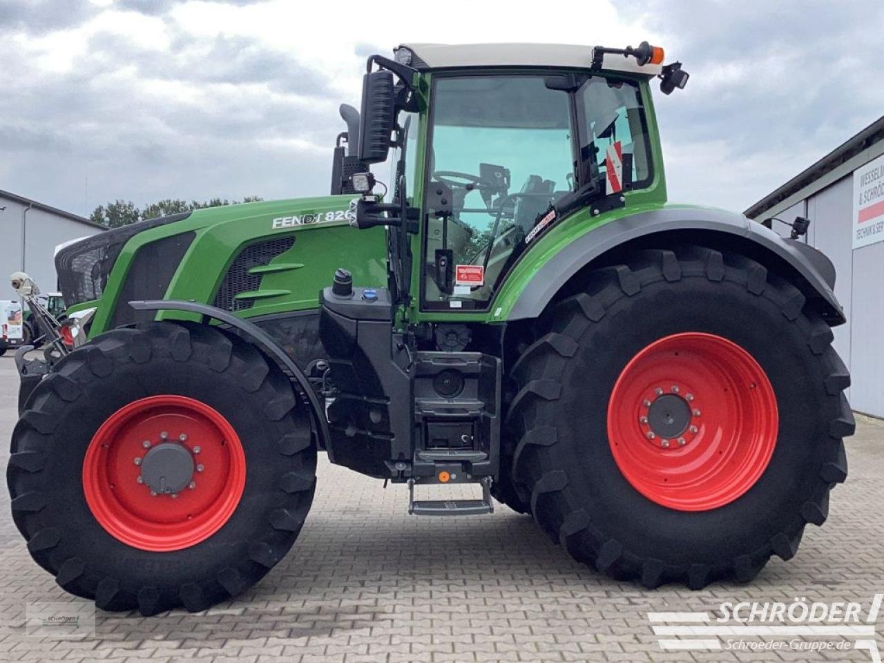 Traktor tipa Fendt 826 VARIO S4 PROFI PLUS, Gebrauchtmaschine u Lastrup (Slika 3)