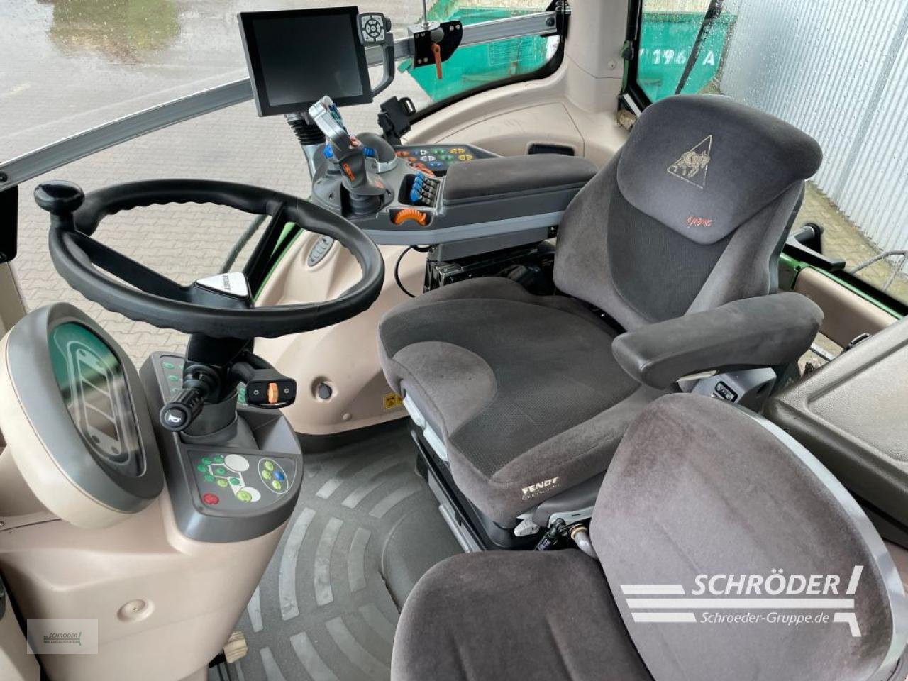 Traktor typu Fendt 826 VARIO S4 PROFI PLUS, Gebrauchtmaschine v Wildeshausen (Obrázek 11)