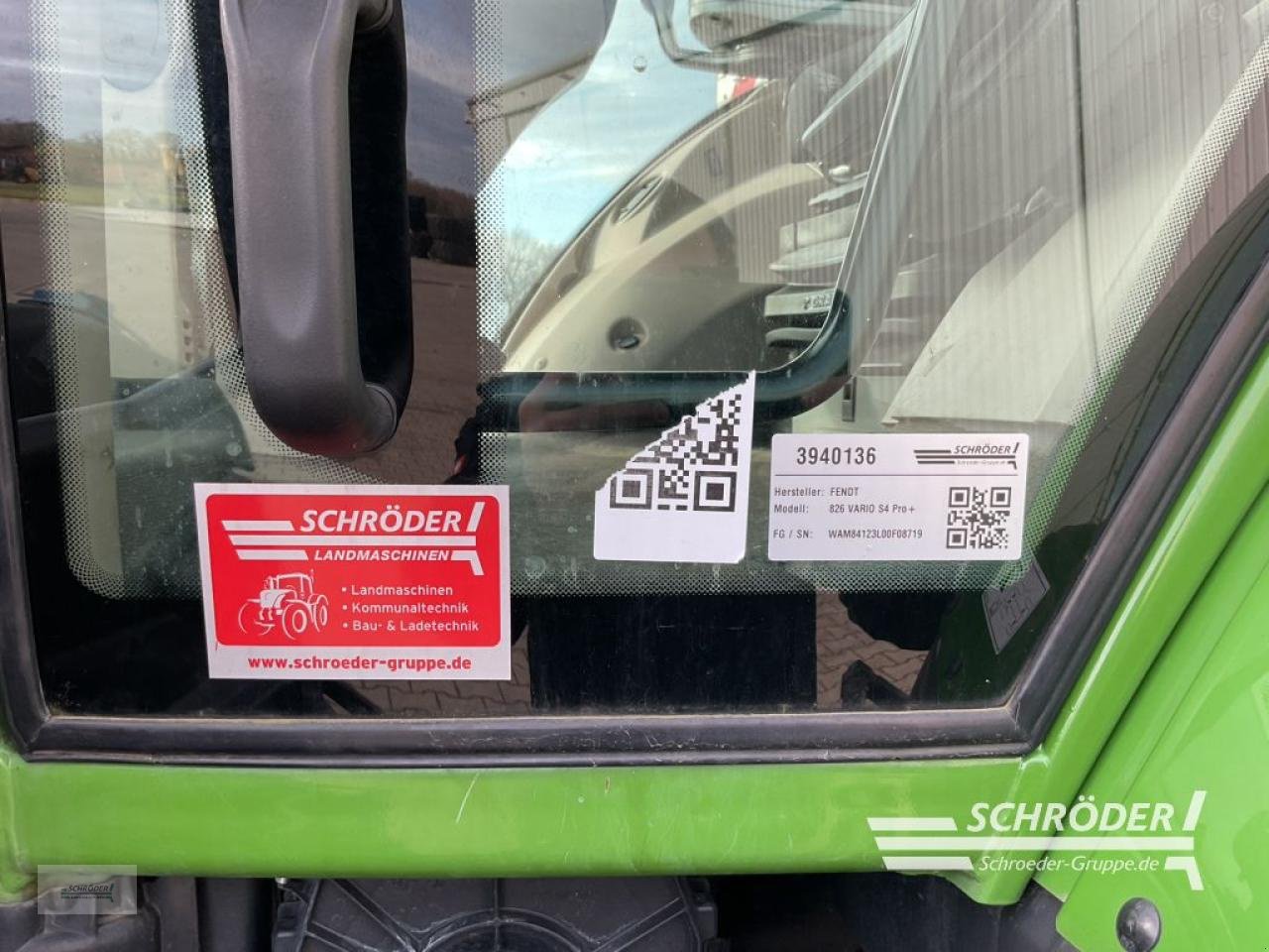 Traktor typu Fendt 826 VARIO S4 PROFI PLUS, Gebrauchtmaschine v Holdorf (Obrázek 20)