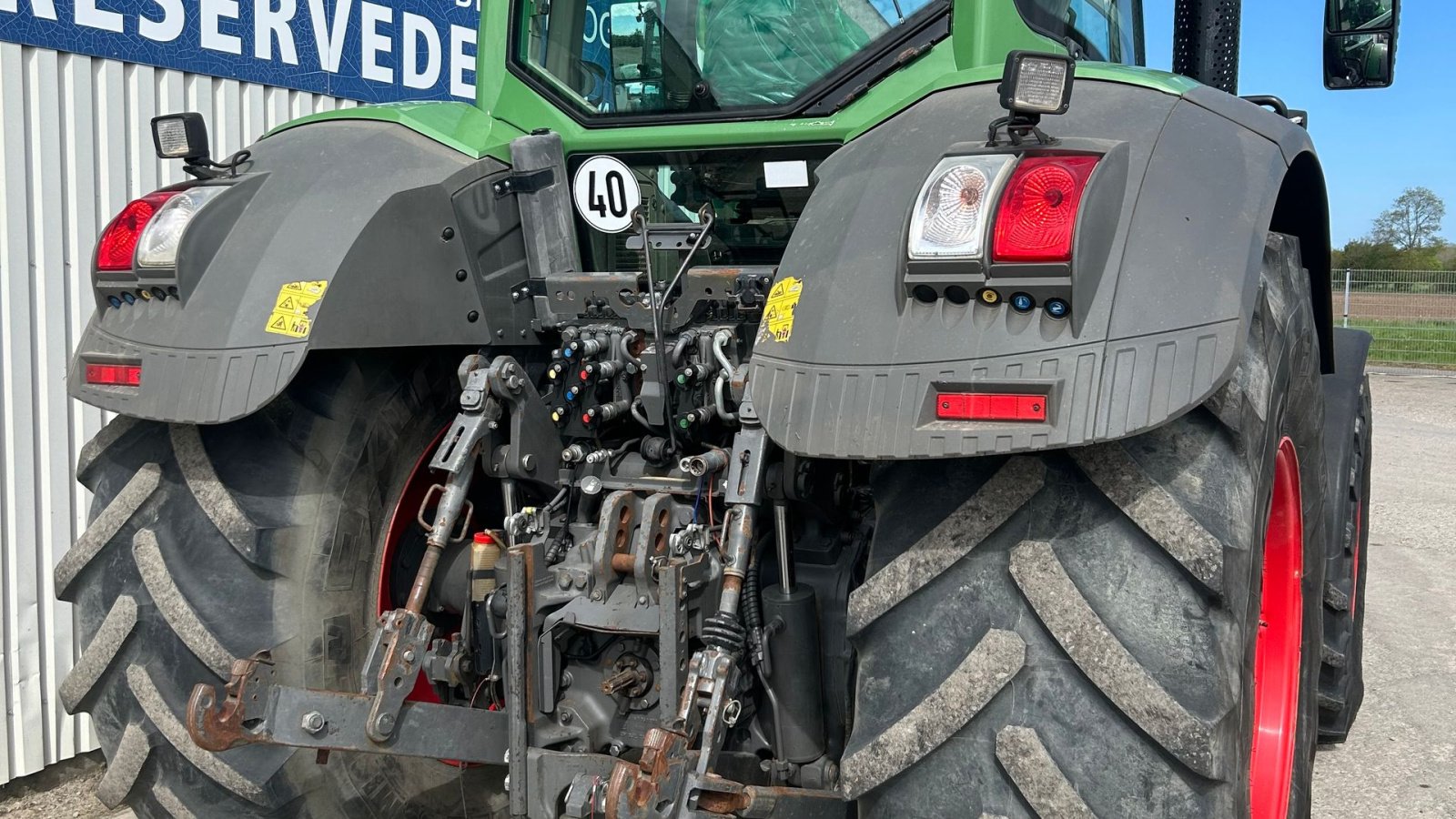 Traktor of the type Fendt 826 Vario S4 Profi, Gebrauchtmaschine in Rødekro (Picture 9)