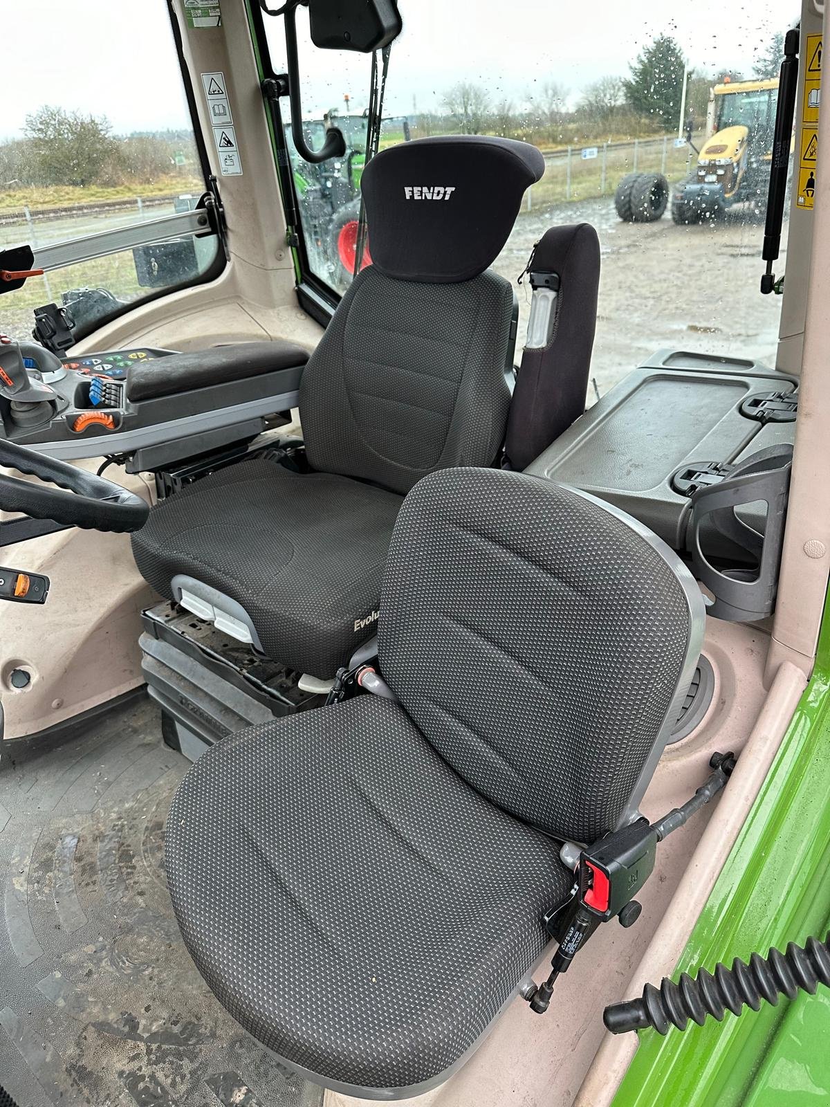 Traktor des Typs Fendt 826 Vario S4 ProfiPlus, Gebrauchtmaschine in Süderlügum (Bild 14)