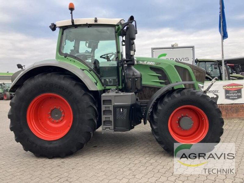 Traktor типа Fendt 826 VARIO S4, Gebrauchtmaschine в Northeim (Фотография 2)