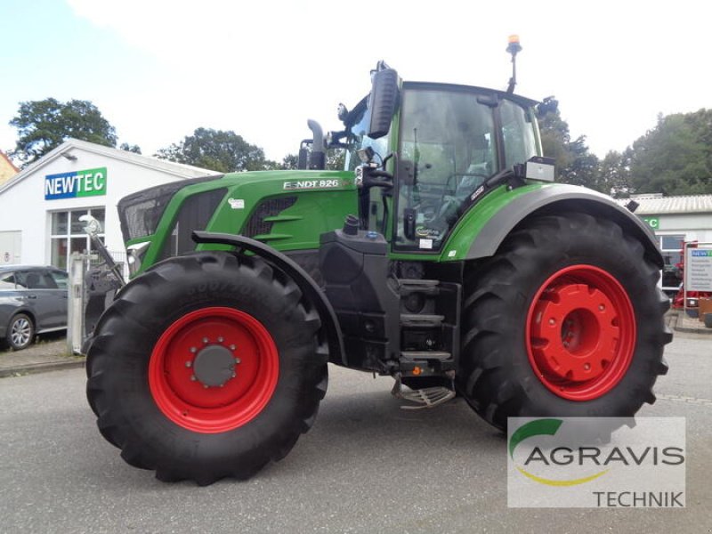 Traktor типа Fendt 826 VARIO S4, Gebrauchtmaschine в Nartum (Фотография 1)
