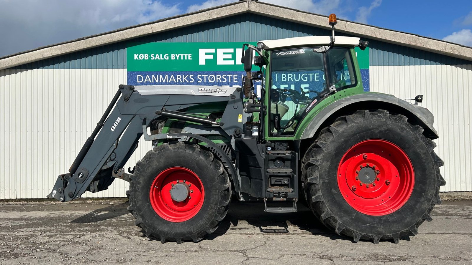 Traktor от тип Fendt 826 Vario SCR Profi Plus Få timer Ålø Frontlæsser, Gebrauchtmaschine в Rødekro (Снимка 1)