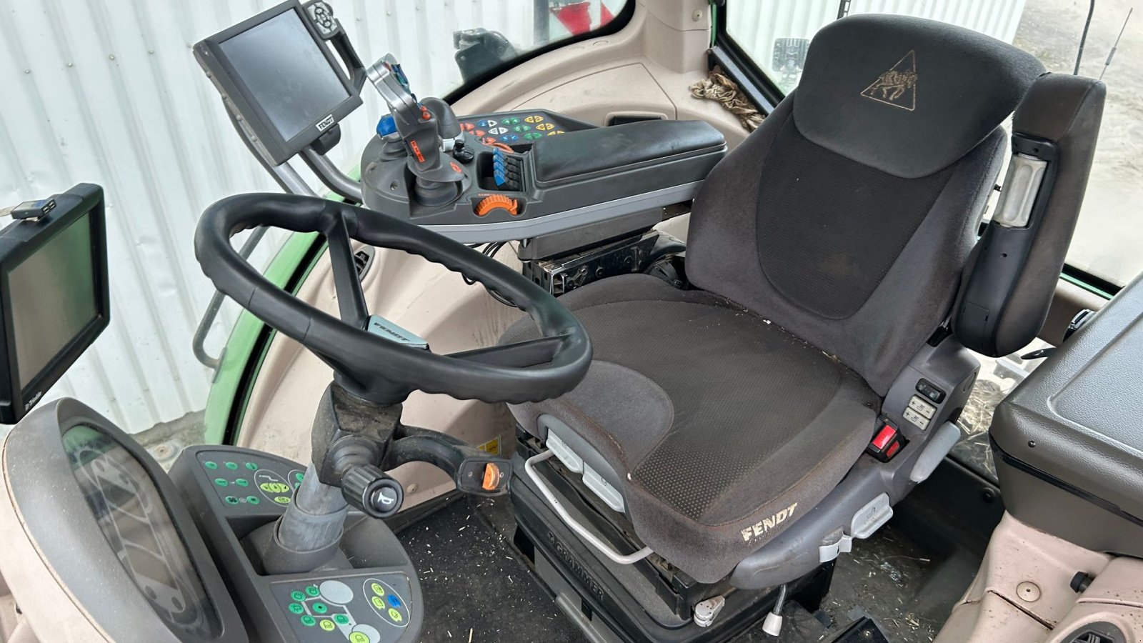 Traktor от тип Fendt 826 Vario SCR Profi Plus Med Trimble GPS, Gebrauchtmaschine в Rødekro (Снимка 11)