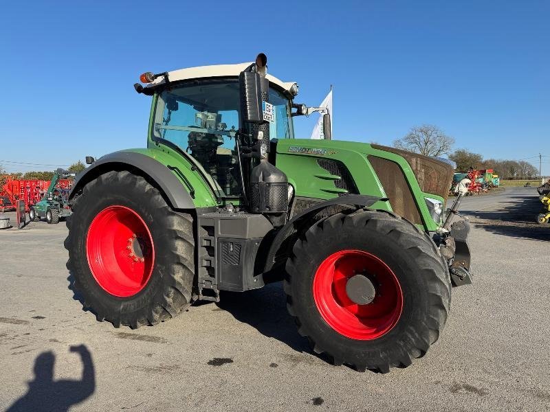 Traktor des Typs Fendt 826 VARIO, Gebrauchtmaschine in Wargnies Le Grand (Bild 3)