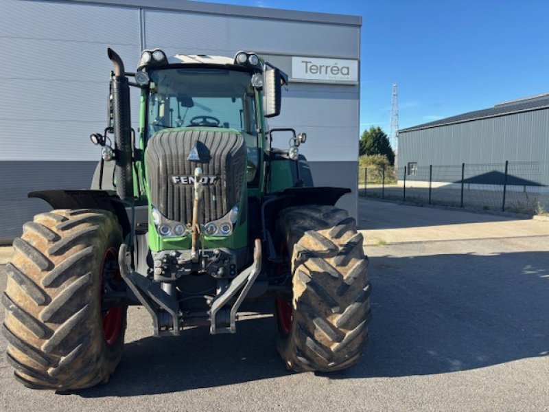 Traktor типа Fendt 826, Gebrauchtmaschine в MONTIGNY LE ROI (Фотография 3)