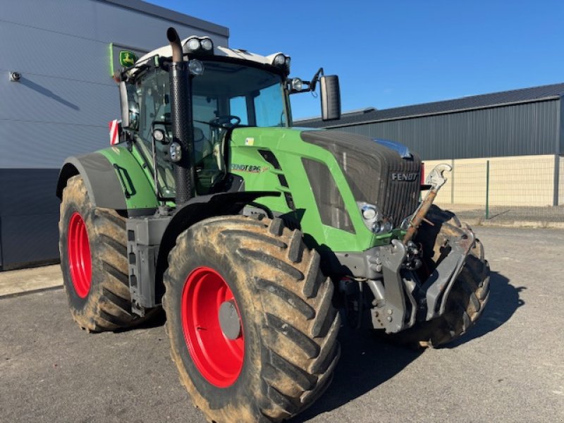 Traktor типа Fendt 826, Gebrauchtmaschine в MONTIGNY LE ROI (Фотография 5)