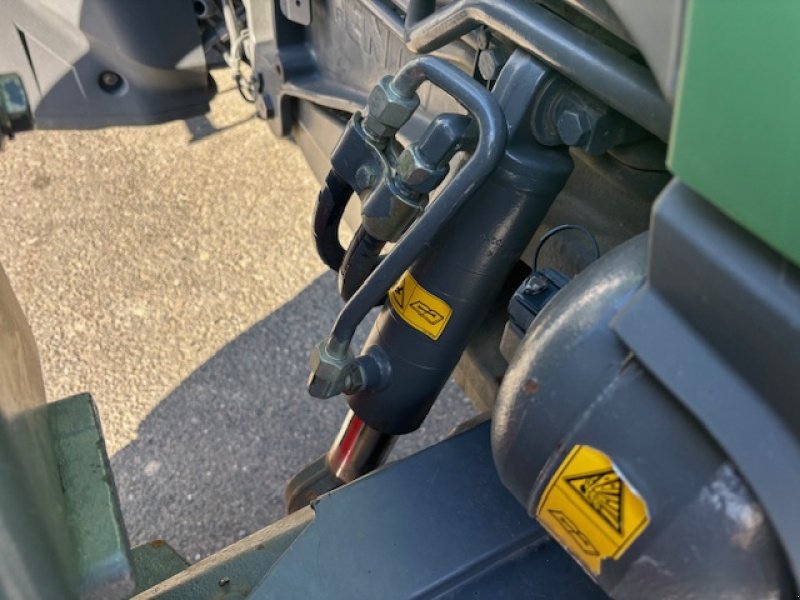 Traktor типа Fendt 826, Gebrauchtmaschine в MONTIGNY LE ROI (Фотография 7)