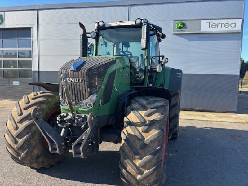 Traktor типа Fendt 826, Gebrauchtmaschine в MONTIGNY LE ROI (Фотография 4)
