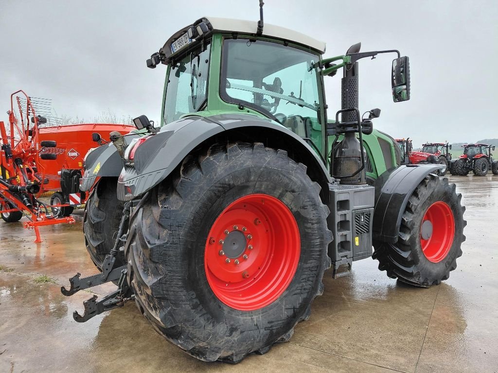 Traktor типа Fendt 828 PROFI +, Gebrauchtmaschine в CHEVILLON  (MAIZEROY) (Фотография 3)