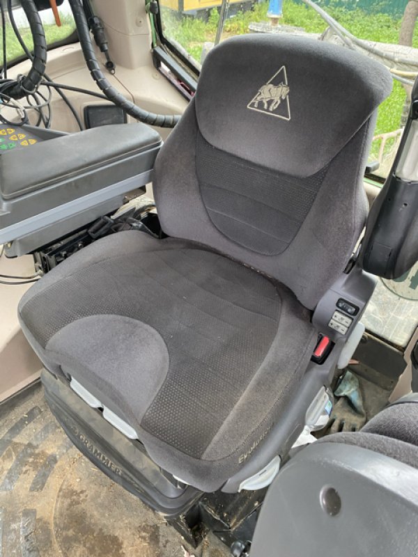 Traktor типа Fendt 828 PROFI +, Gebrauchtmaschine в CHEVILLON  (MAIZEROY) (Фотография 11)