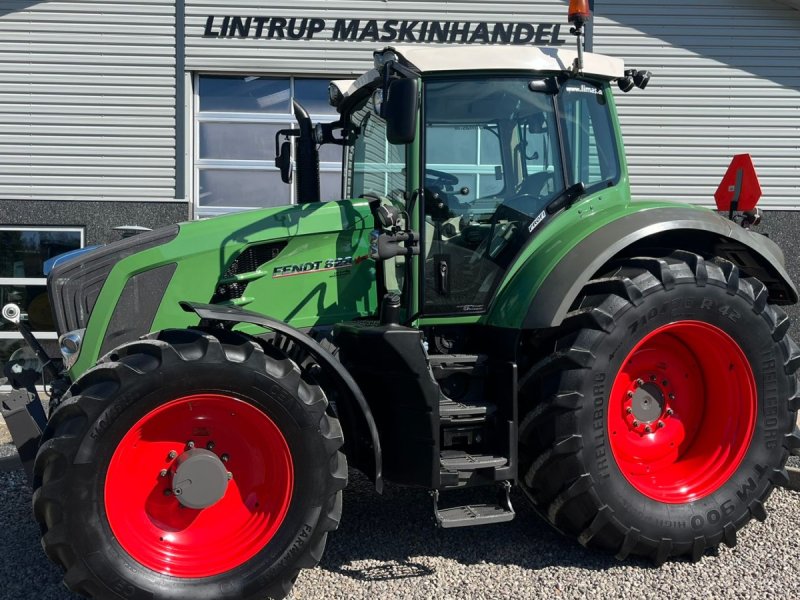 Traktor des Typs Fendt 828 Profi model.  Meget flot traktor med nye fordæk., Gebrauchtmaschine in Lintrup (Bild 1)