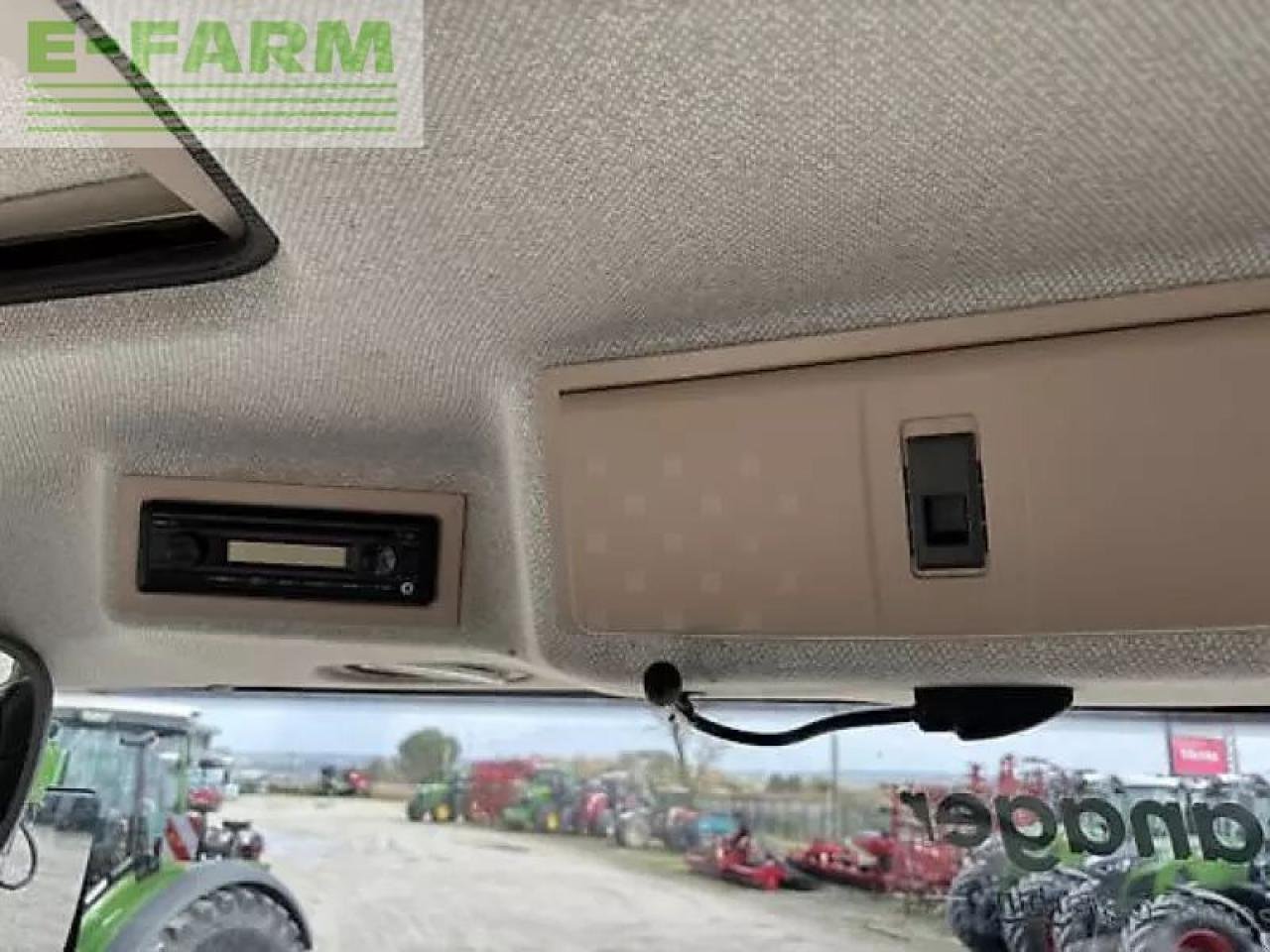 Traktor от тип Fendt 828 profi plus, Gebrauchtmaschine в MONFERRAN (Снимка 8)