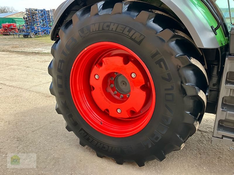 Traktor типа Fendt 828 S4 *Profi Plus*, Gebrauchtmaschine в Salsitz (Фотография 19)