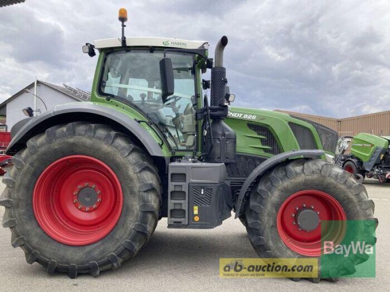 Traktor des Typs Fendt 828  S4 PROFI PLUS Motor Neu, Gebrauchtmaschine in Obertraubling (Bild 15)