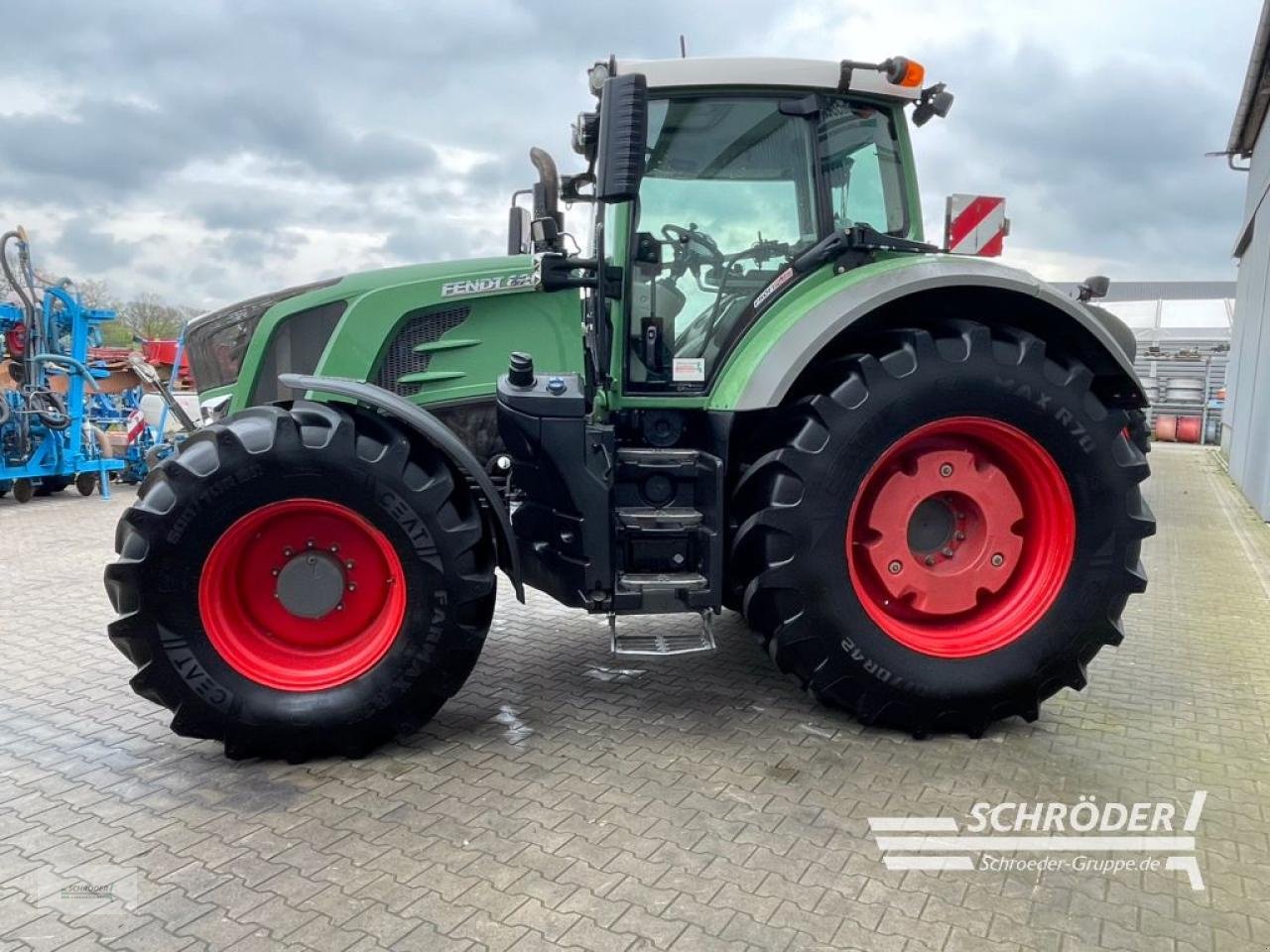 Traktor Türe ait Fendt 828 S4 PROFI PLUS, Gebrauchtmaschine içinde Wildeshausen (resim 4)