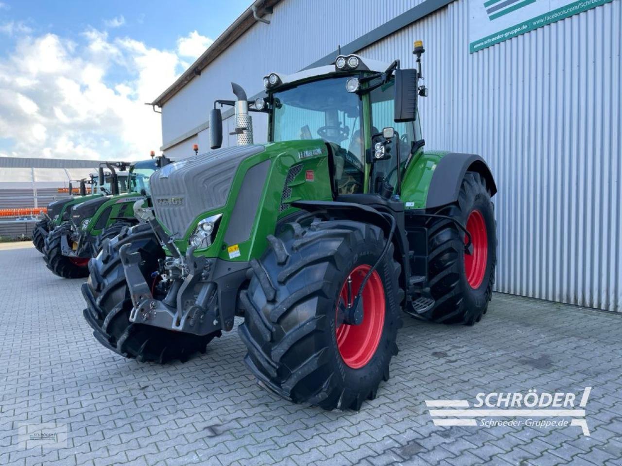 Traktor of the type Fendt 828 S4 PROFI PLUS, Gebrauchtmaschine in Wildeshausen (Picture 5)