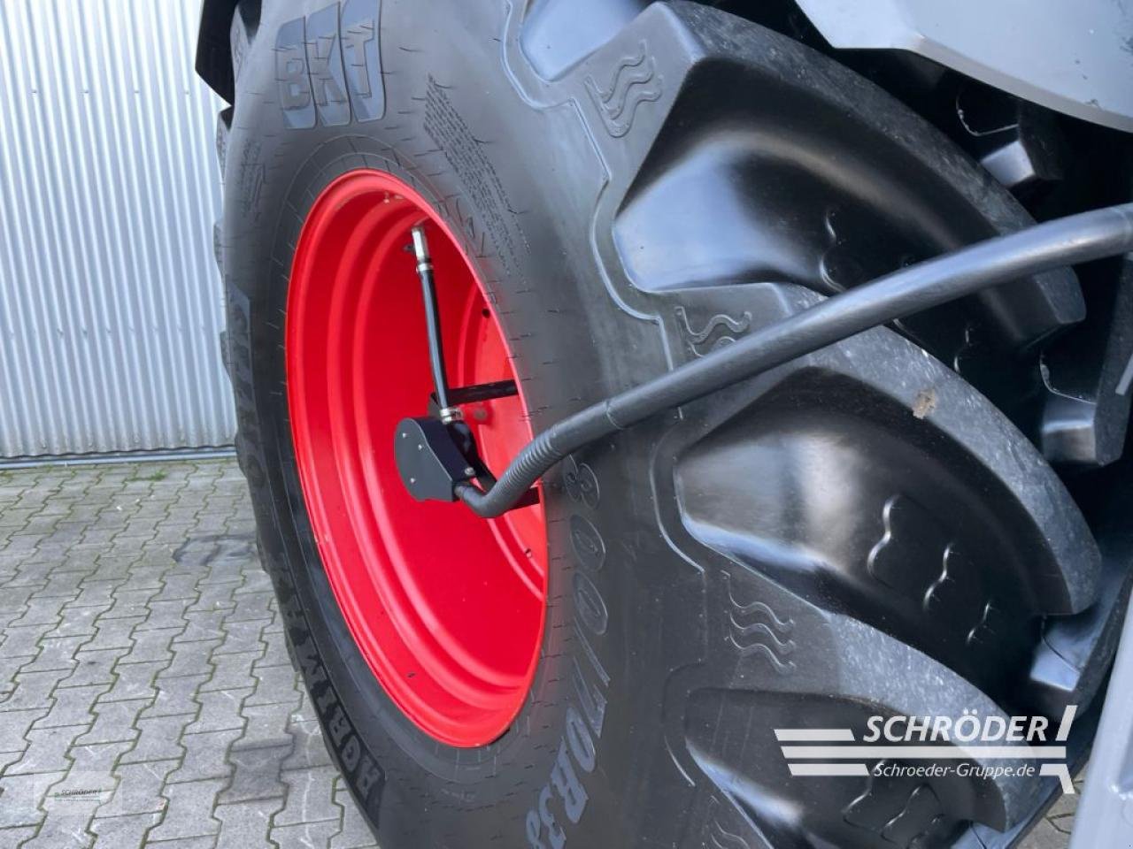 Traktor of the type Fendt 828 S4 PROFI PLUS, Gebrauchtmaschine in Wildeshausen (Picture 23)