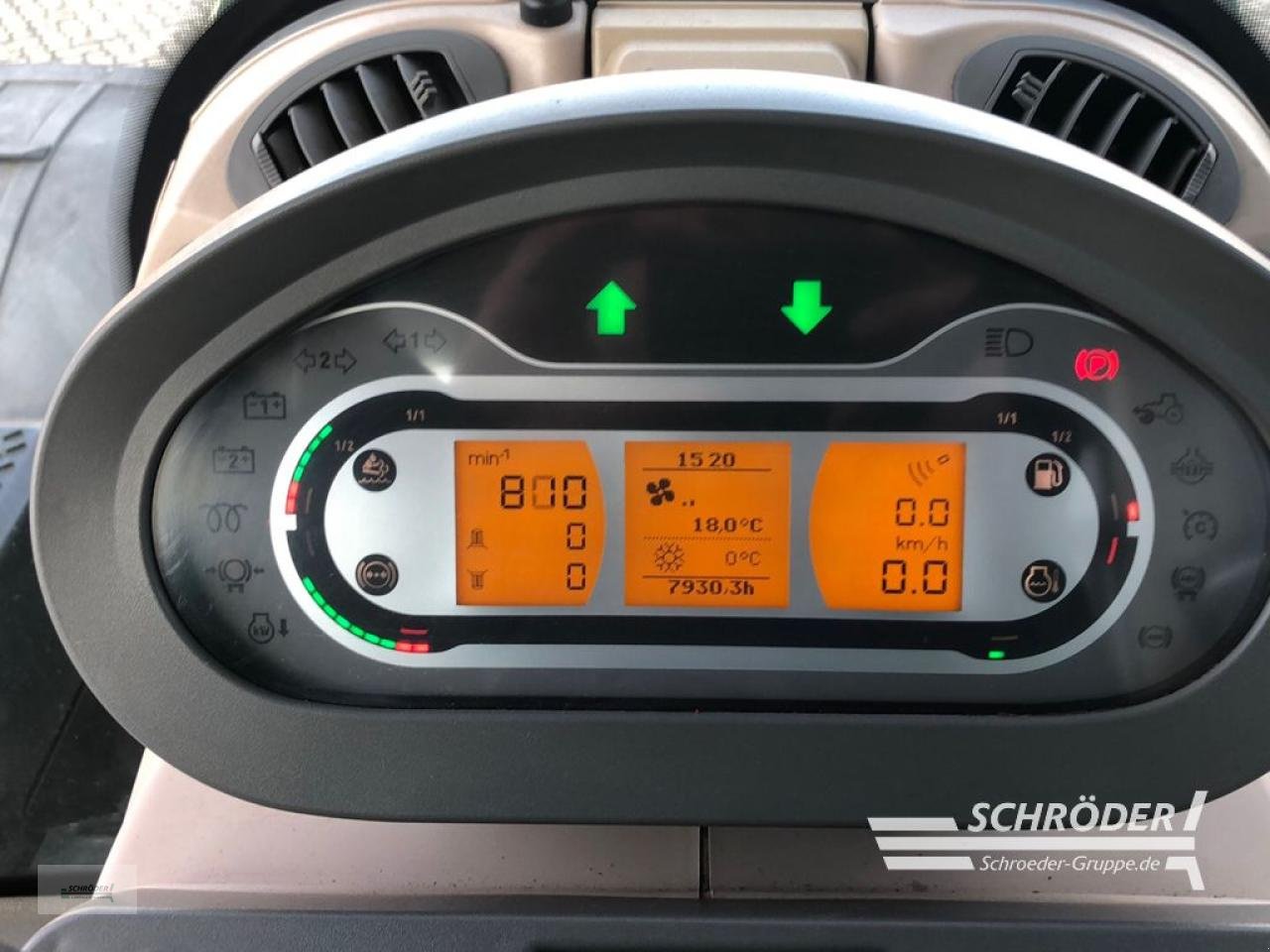 Traktor του τύπου Fendt 828 S4 PROFI PLUS, Gebrauchtmaschine σε Ahlerstedt (Φωτογραφία 3)