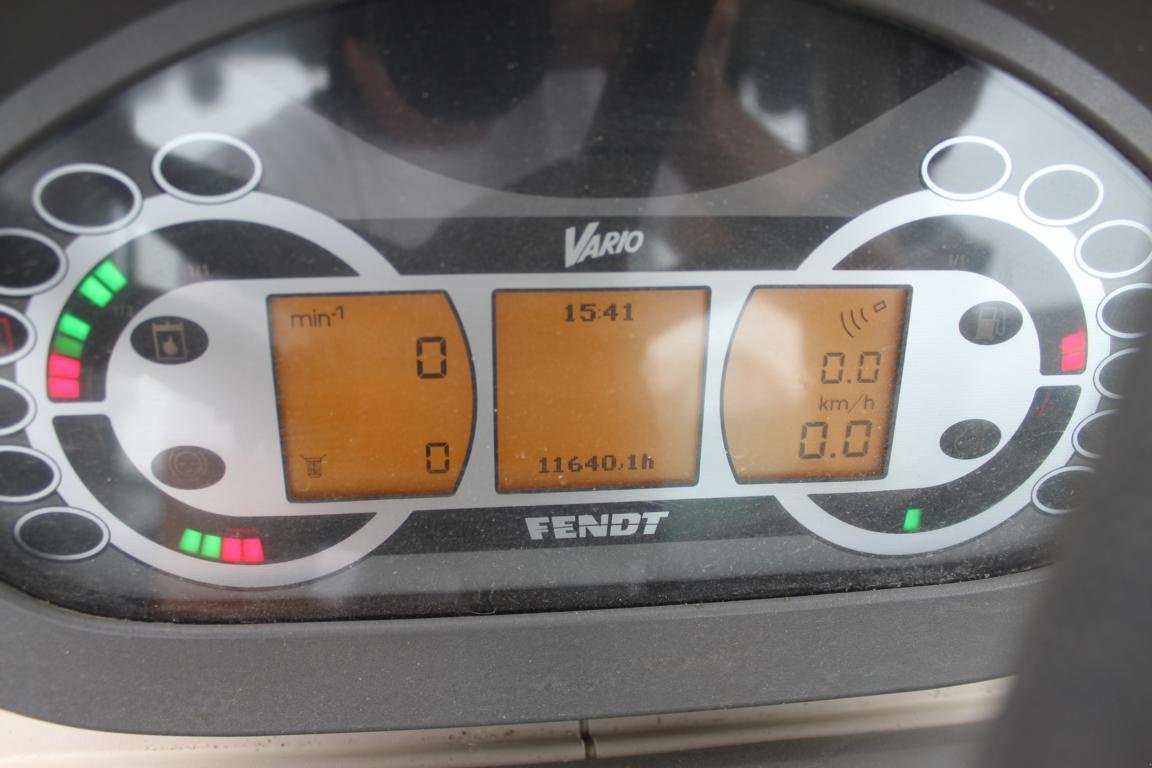Traktor des Typs Fendt 828 Vario - Nr.: 962, Gebrauchtmaschine in Regensburg (Bild 12)