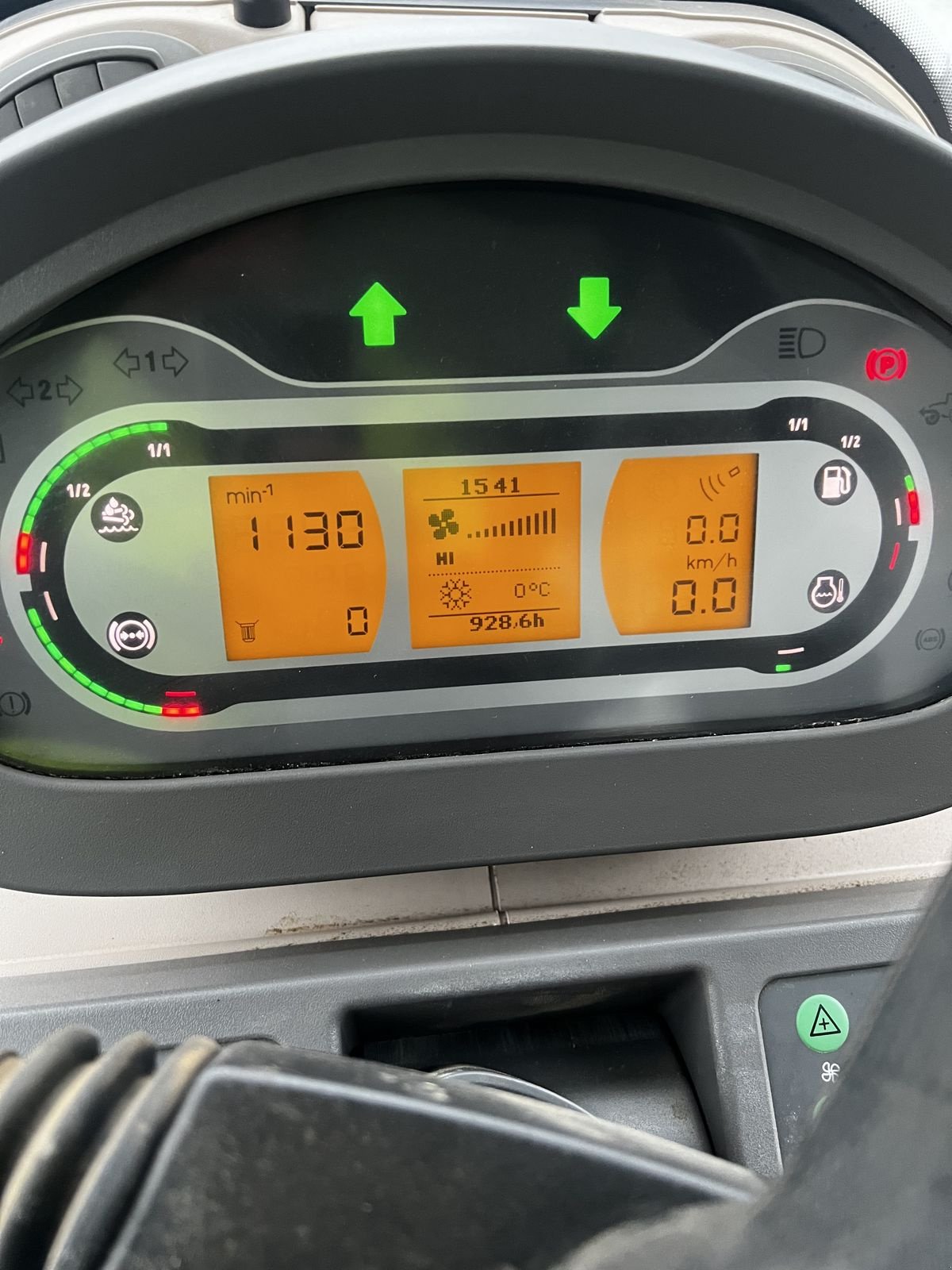 Traktor Türe ait Fendt 828 Vario Profi+, Vorführmaschine içinde Traberg (resim 4)