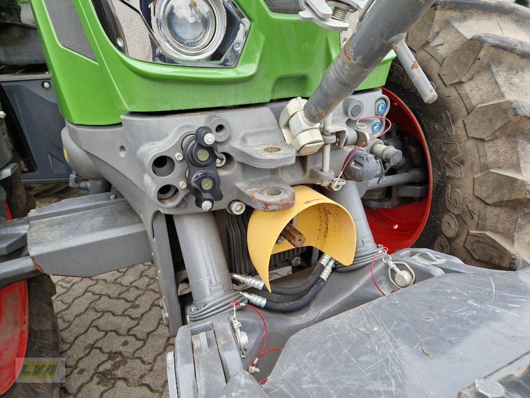 Traktor Türe ait Fendt 828 VARIO PROFI PLUS Frontzapfwelle, Gebrauchtmaschine içinde Schenkenberg (resim 11)