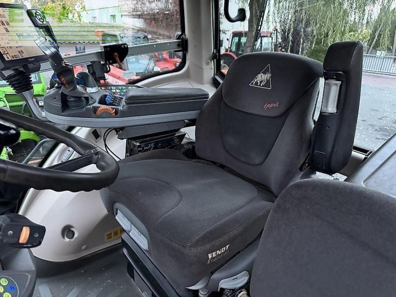 Traktor типа Fendt 828 vario profi+ plus / gps navi rtk trimble / tms ProfiPlus, Gebrauchtmaschine в DAMAS?AWEK (Фотография 13)