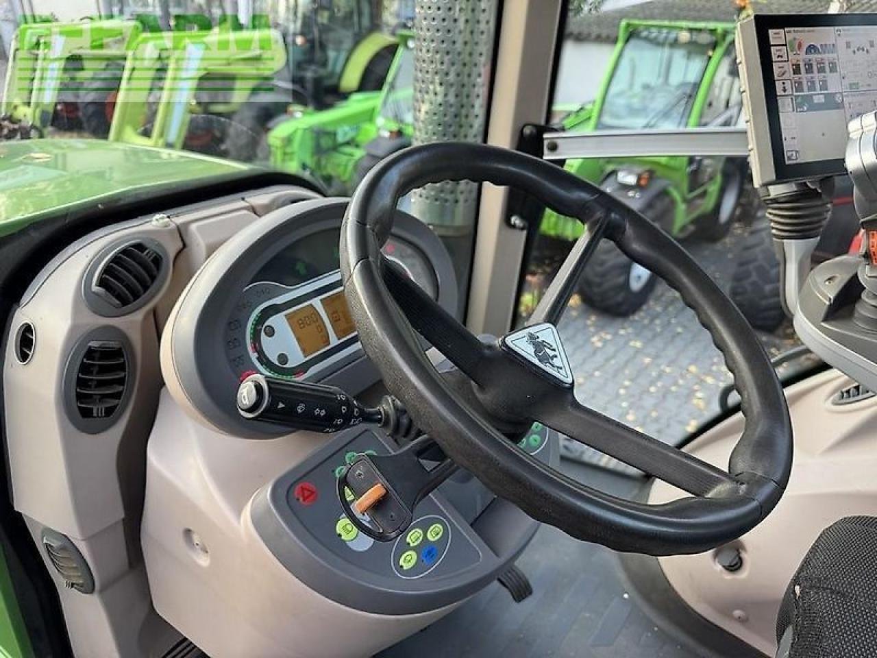 Traktor типа Fendt 828 vario profi+ plus nature green / wom / gps navi rtk trimble / tms ProfiPlus, Gebrauchtmaschine в DAMAS?AWEK (Фотография 14)
