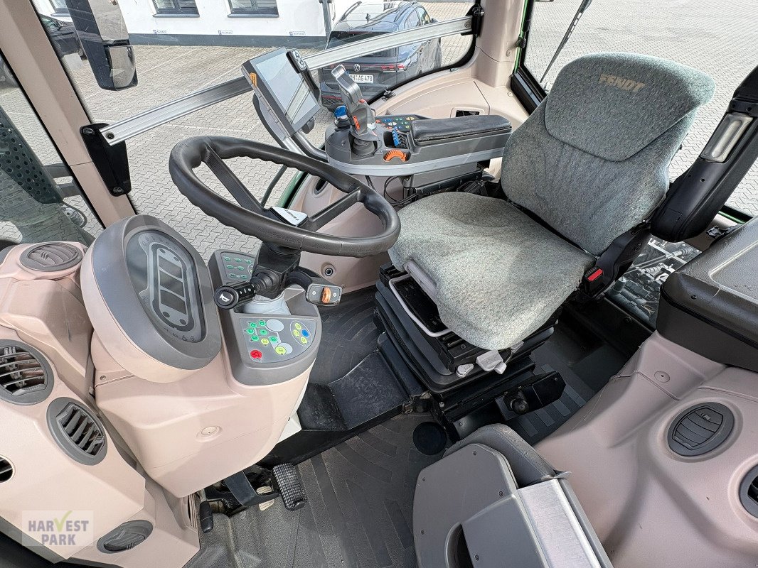 Traktor типа Fendt 828 VARIO PROFI PLUS *RÜFA*, Gebrauchtmaschine в Emsbüren (Фотография 4)