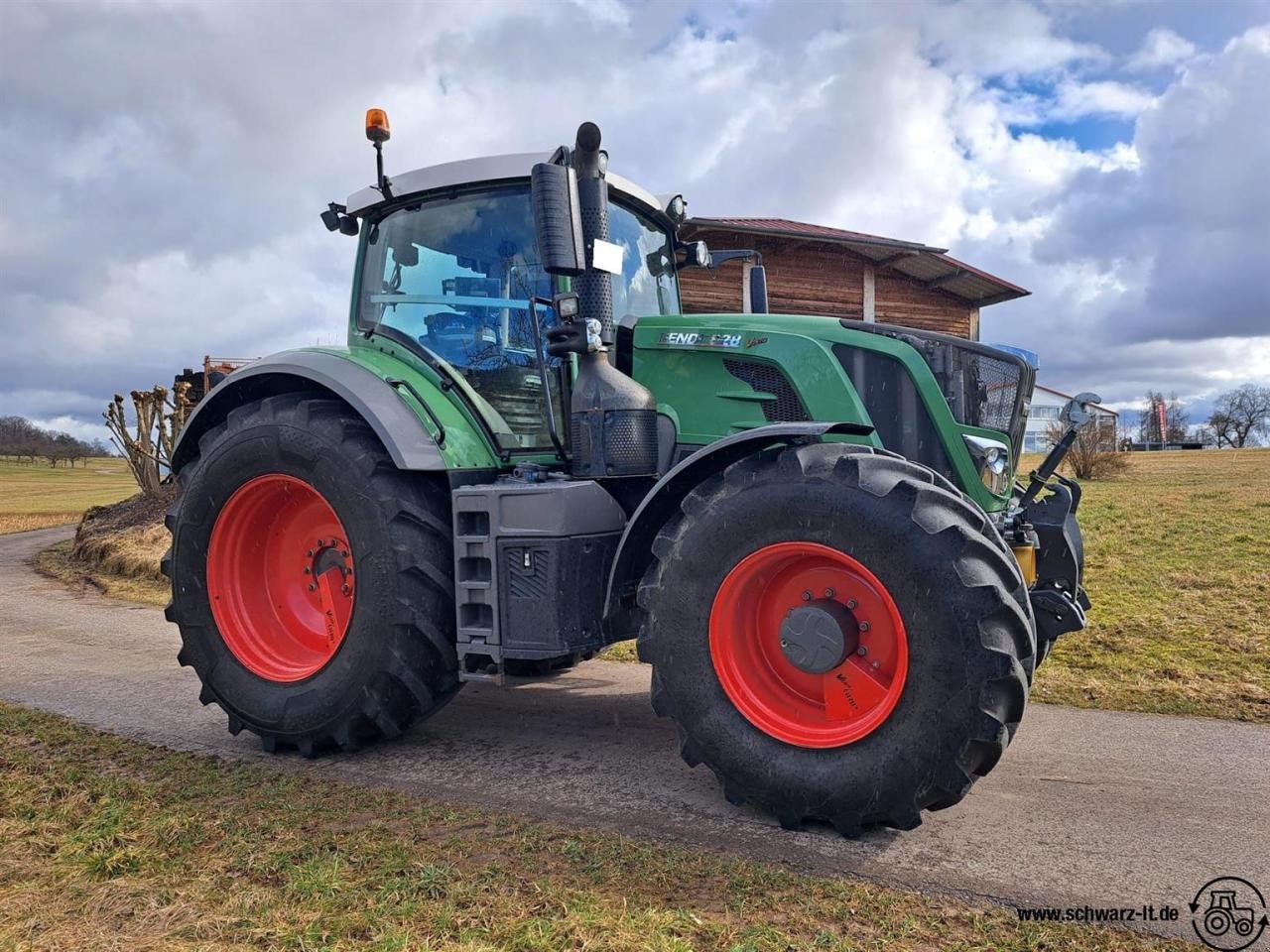 Traktor des Typs Fendt 828 Vario Profi Plus, Gebrauchtmaschine in Aspach (Bild 9)