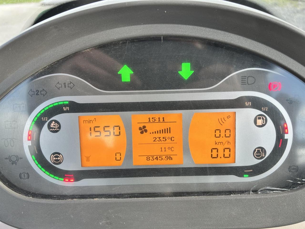 Traktor des Typs Fendt 828 Vario Profi Plus, Gebrauchtmaschine in Zweibrücken (Bild 14)