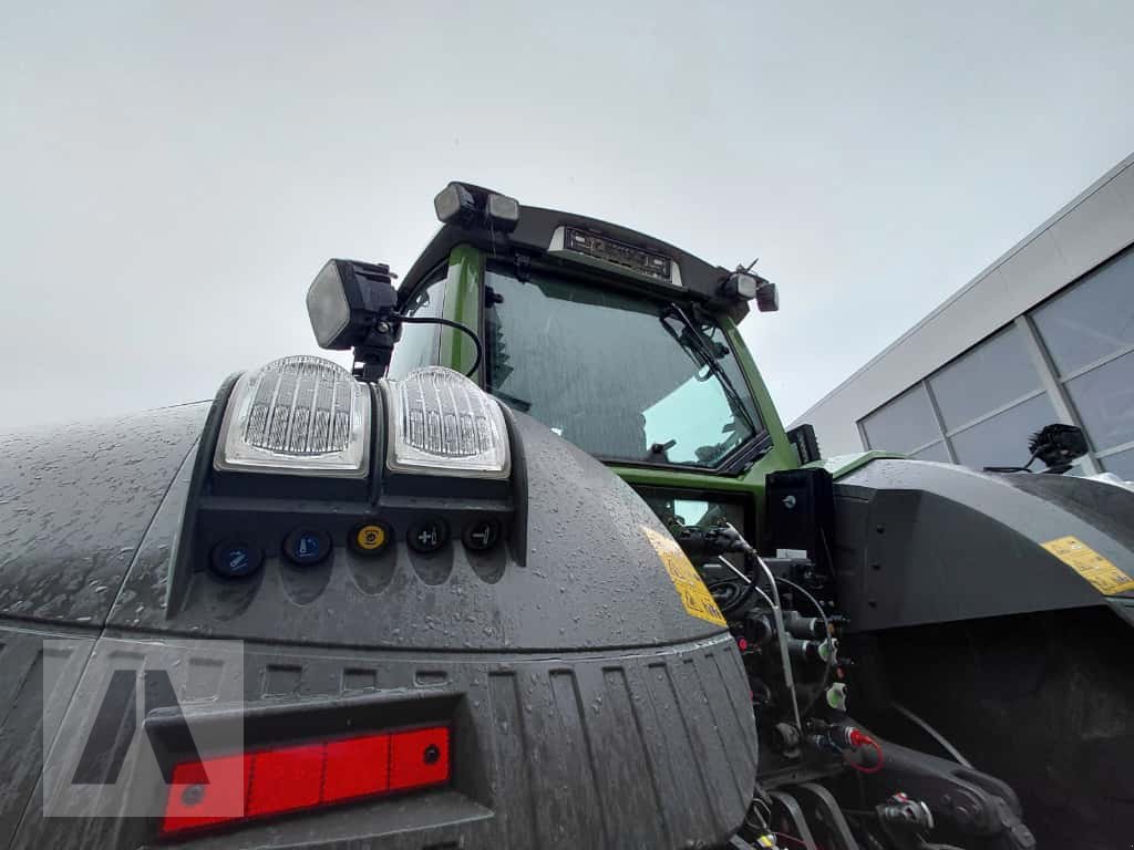 Traktor typu Fendt 828 Vario ProfiPlus Garantieverlängerung, Gebrauchtmaschine v Regensburg (Obrázek 8)