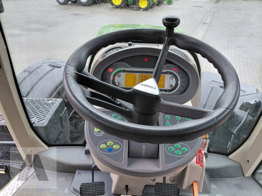 Traktor typu Fendt 828 Vario ProfiPlus Garantieverlängerung, Gebrauchtmaschine v Regensburg (Obrázek 13)