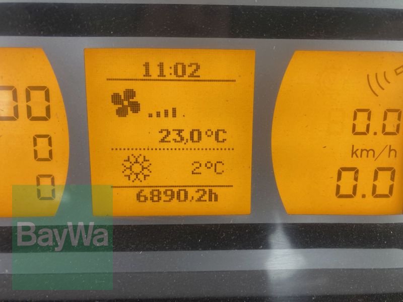 Traktor типа Fendt 828 Vario ProfiPlus Motor neu, Gebrauchtmaschine в Ansbach (Фотография 12)