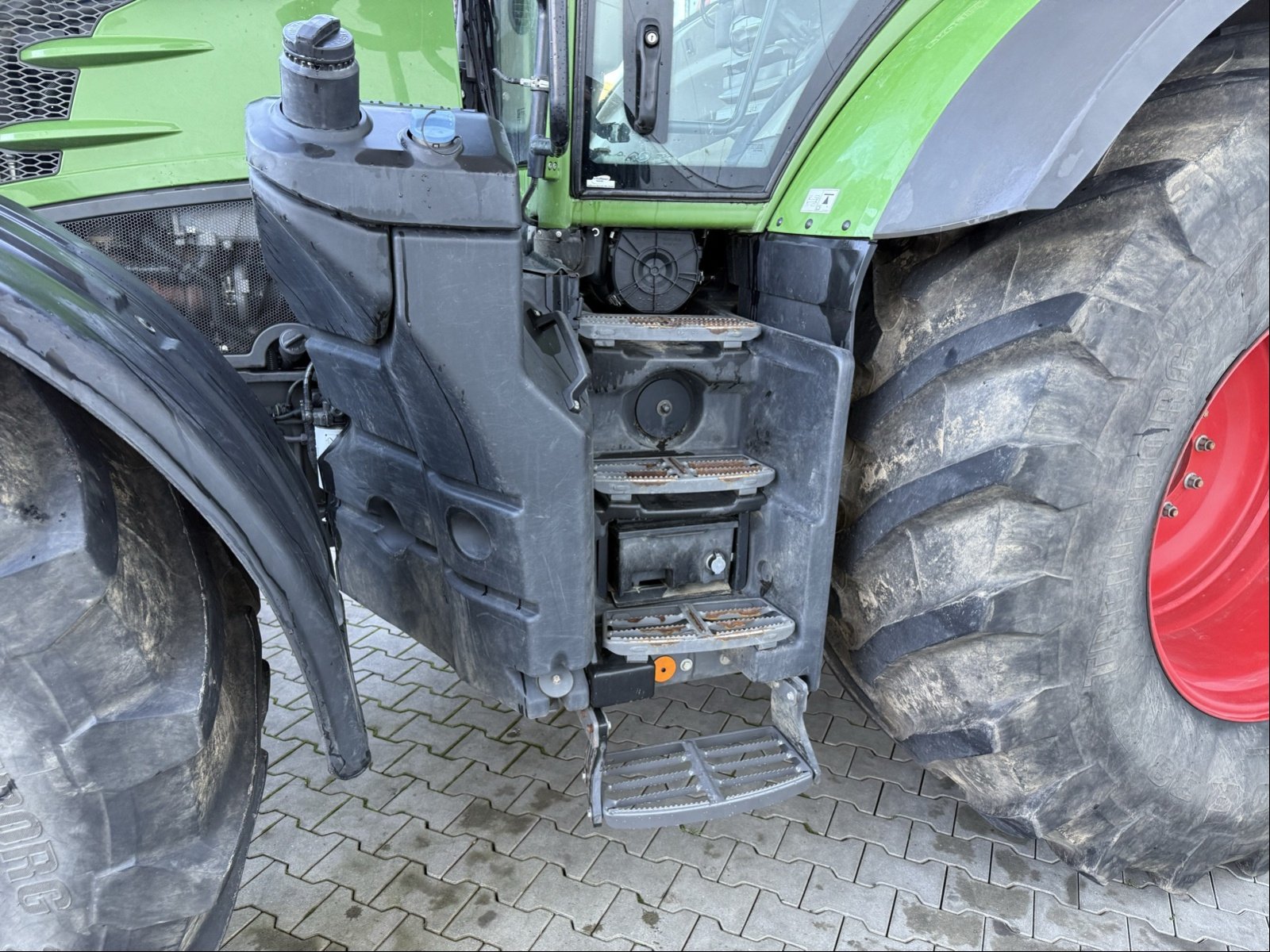 Traktor za tip Fendt 828 Vario ProfiPlus Motor NEU, Gebrauchtmaschine u Bad Oldesloe (Slika 11)