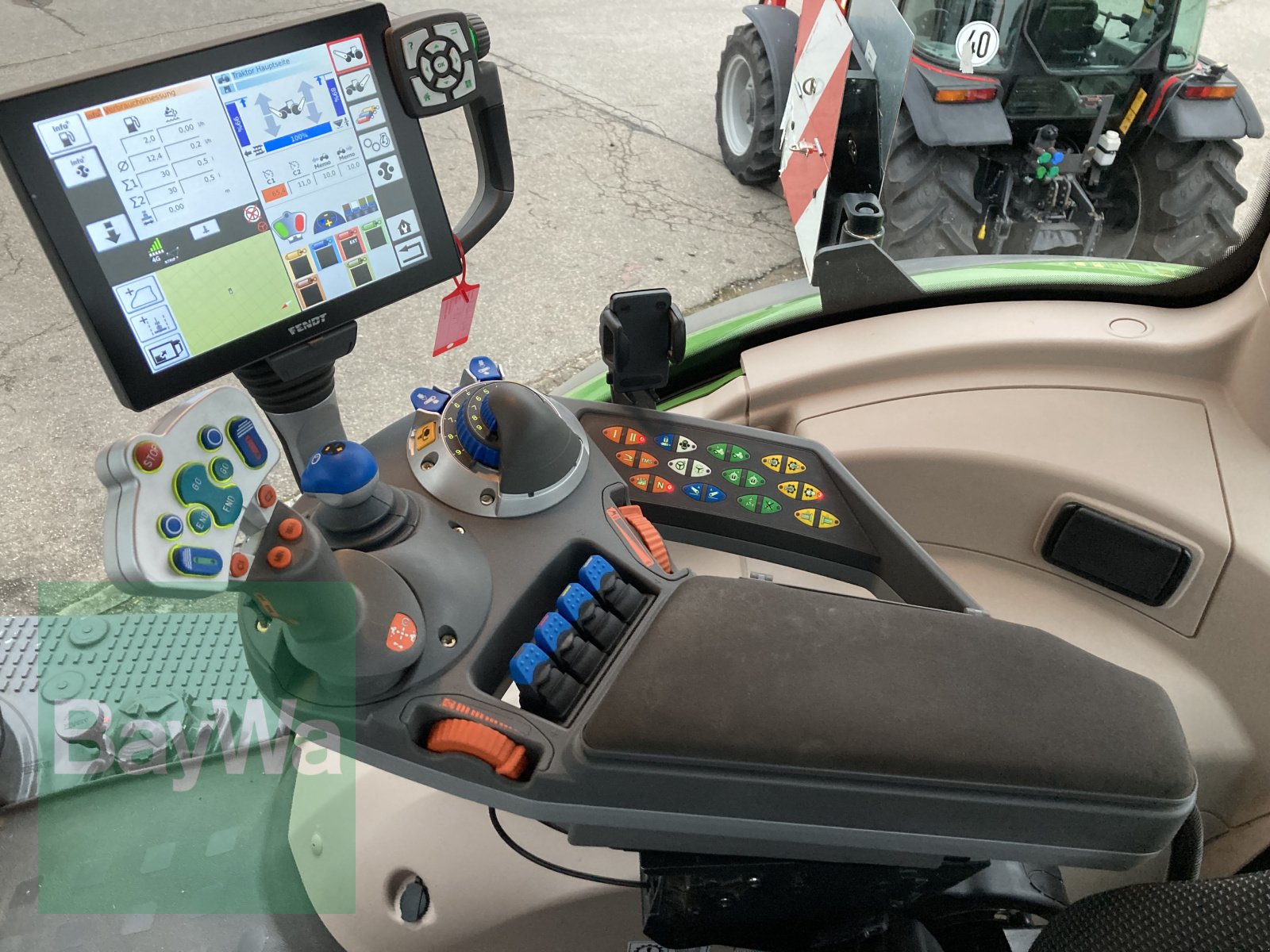 Traktor des Typs Fendt 828 Vario ProfiPlus RTK Volle Garantie Volle Gewährleistung, Gebrauchtmaschine in Dinkelsbühl (Bild 13)