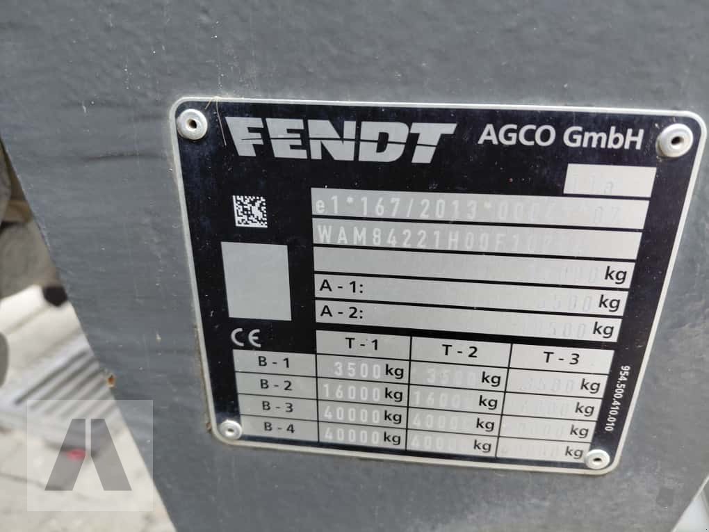 Traktor типа Fendt 828 Vario ProfiPlus RTK, Gebrauchtmaschine в Regensburg (Фотография 23)