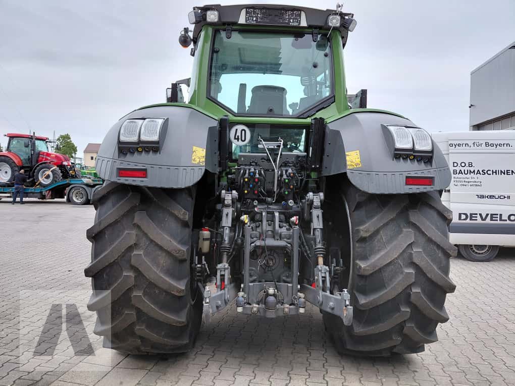 Traktor от тип Fendt 828 vario ProfiPlus RTK, Gebrauchtmaschine в Regensburg (Снимка 7)