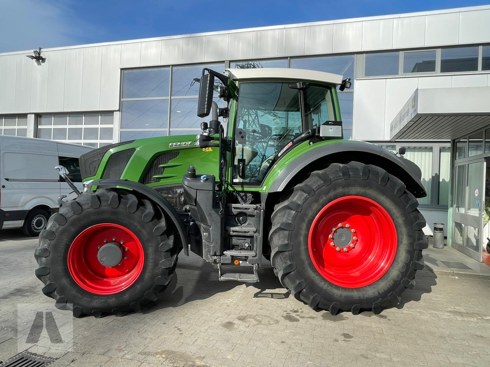Traktor типа Fendt 828 Vario ProfiPlus, Gebrauchtmaschine в Regensburg (Фотография 3)