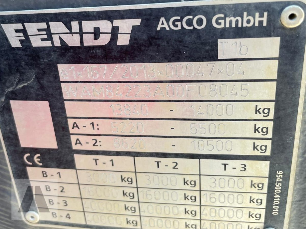 Traktor типа Fendt 828 Vario ProfiPlus, Gebrauchtmaschine в Regensburg (Фотография 22)