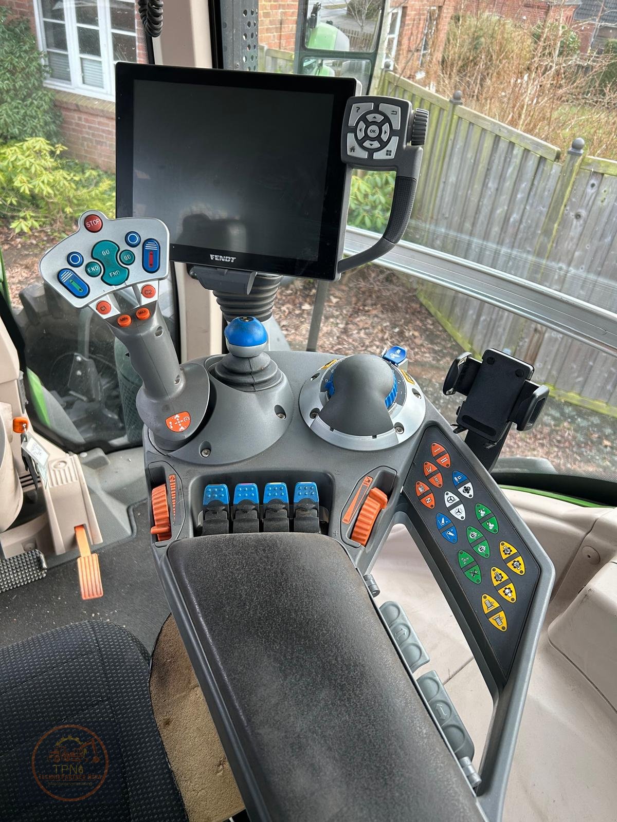 Traktor Türe ait Fendt 828 Vario ProfiPlus, Gebrauchtmaschine içinde Breklum (resim 19)