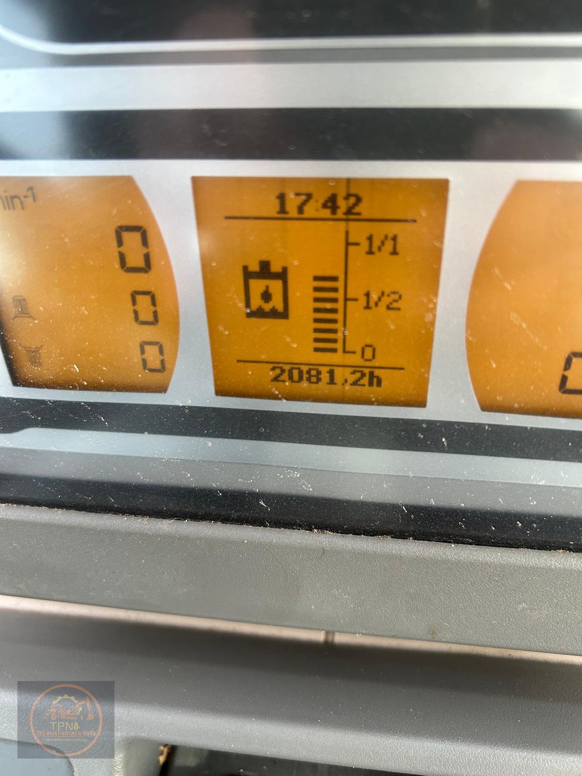 Traktor Türe ait Fendt 828 Vario ProfiPlus, Gebrauchtmaschine içinde Breklum (resim 20)