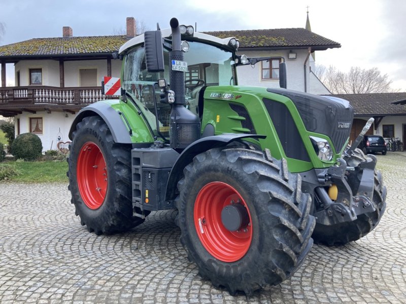 Traktor des Typs Fendt 828 Vario ProfiPlus, Gebrauchtmaschine in Aham (Bild 1)