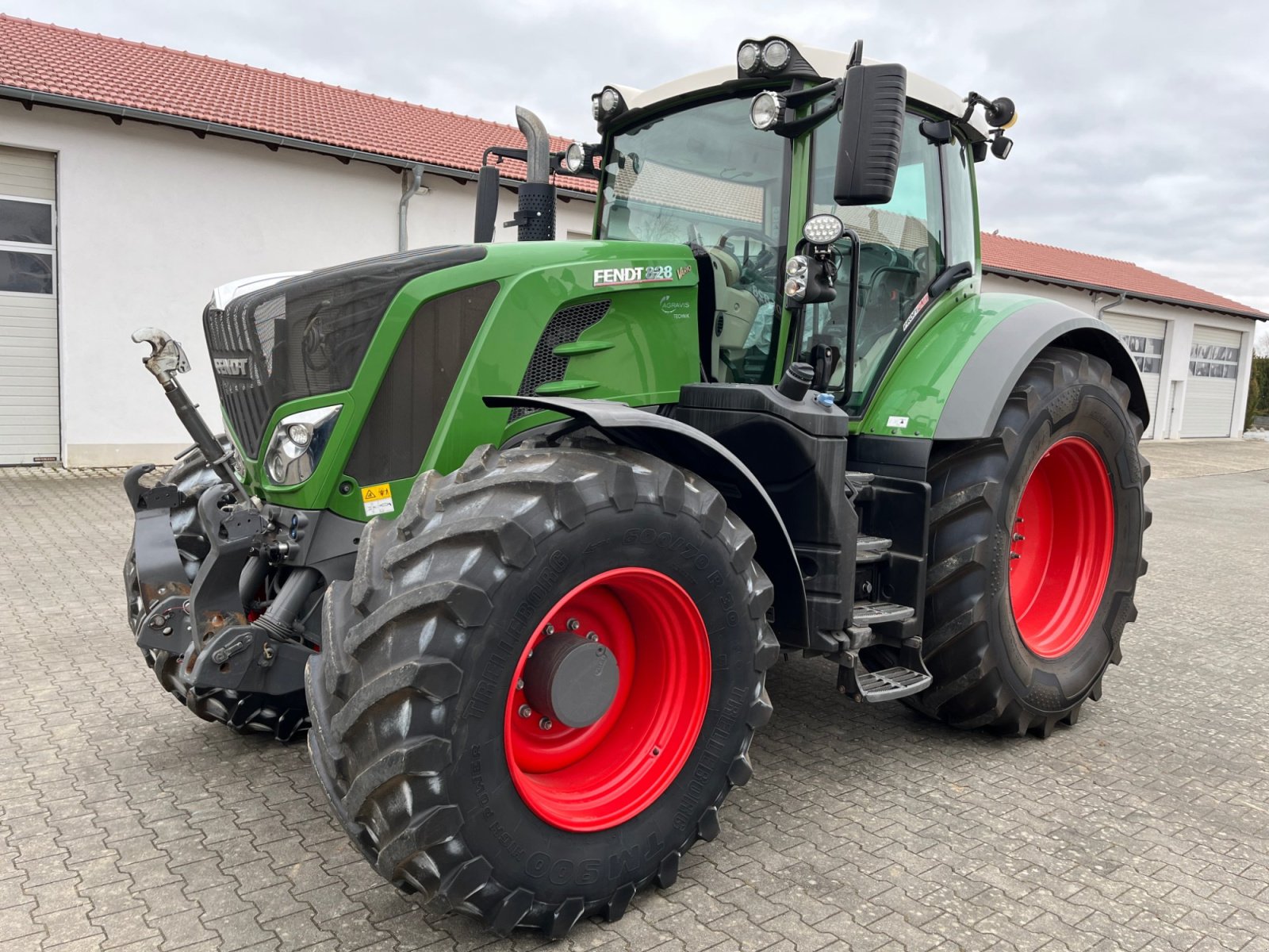 Traktor tipa Fendt 828 Vario ProfiPlus, Gebrauchtmaschine u Otzing (Slika 1)