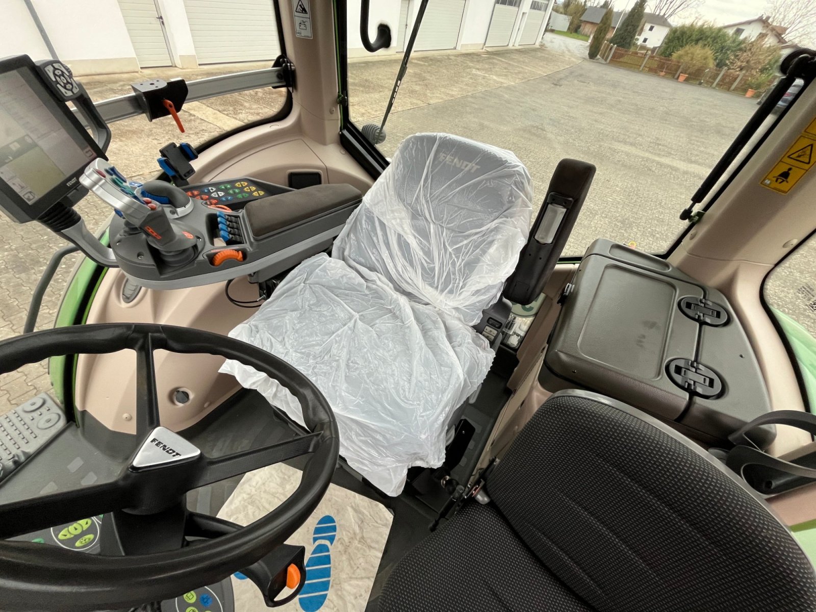 Traktor tipa Fendt 828 Vario ProfiPlus, Gebrauchtmaschine u Otzing (Slika 2)