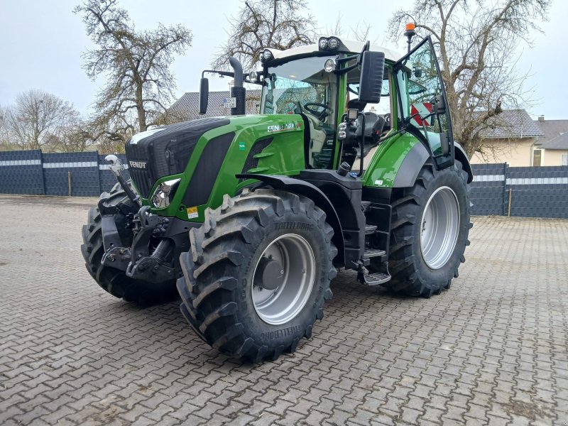 Traktor Türe ait Fendt 828 Vario ProfiPlus, Gebrauchtmaschine içinde Herrngiersdorf  (resim 1)