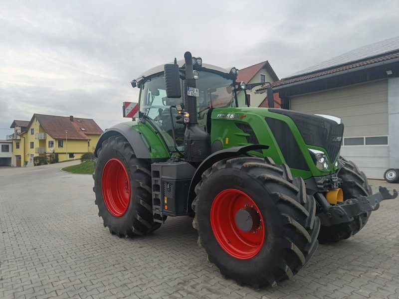 Traktor des Typs Fendt 828 Vario ProfiPlus, Gebrauchtmaschine in Teunz (Bild 1)